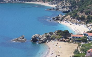 Παραλία Κάλαμος Ευβοιας