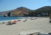 Παραλία Λιμιώνας Μεσοχωρίου