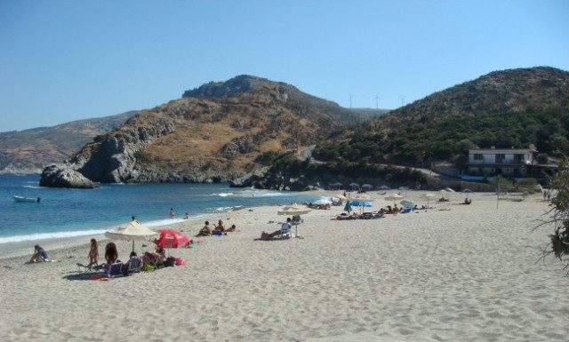 Παραλία Λιμιώνας Μεσοχωρίου