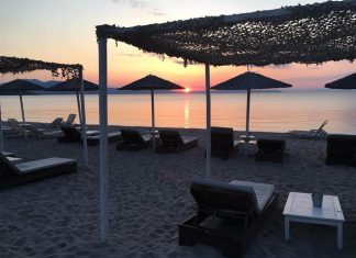 Bora Bora Beach Bar Χαλκιδα Παραλία Αλυκές