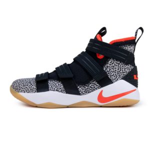 NIKE LeBRON SOLDIER XI SFG