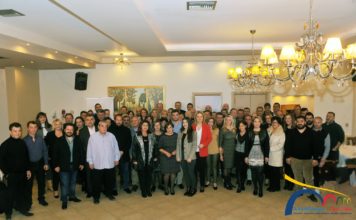 Έλενα Βάκα: Οι πρώτοι υποψήφιοι Δημοτικοί Σύμβουλοι Έλενα Βάκα Οι πρώτοι υποψήφιοι Δημοτικοί Σύμβουλοι