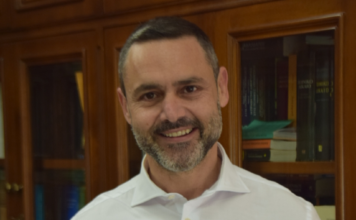 Γιάννης Μπάκας Όμορφη Πόλη. Spoiler Τα πρώτα ονόματα υποψηφίων Δημοτικών Συμβούλων