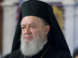 Μητροπολίτης Χαλκίδος Χρυσόστομος: «θα θάβουμε τα σκουπίδια και θα καίμε τους ανθρώπους;»