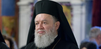 Μητροπολίτης Χαλκίδος Χρυσόστομος: «θα θάβουμε τα σκουπίδια και θα καίμε τους ανθρώπους;»