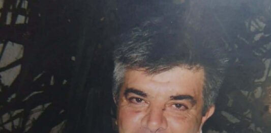 Χαλκίδα: «Έσβησε» η ψυχή του ιστορικού κέντρου «Ανδρούτσος» – Το τελευταίο αντίο στον Δημήτρη Ανδρούτσο