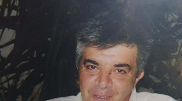 Χαλκίδα: «Έσβησε» η ψυχή του ιστορικού κέντρου «Ανδρούτσος» – Το τελευταίο αντίο στον Δημήτρη Ανδρούτσο