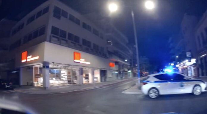 Φωτιά σε εξέλιξη στη Χαλκίδα: Μεγάλη κινητοποίηση της Πυροσβεστικής και αποκλεισμός δρόμων