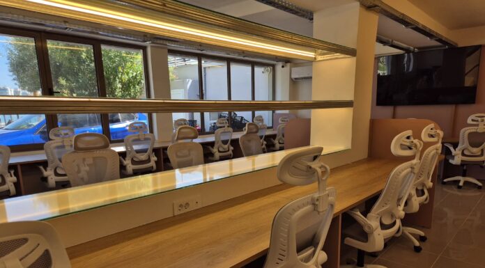 Εργασία με Θέα το Απέραντο Γαλάζιο: Το Νέο Co-working Space του Δήμου Χαλκίδας
